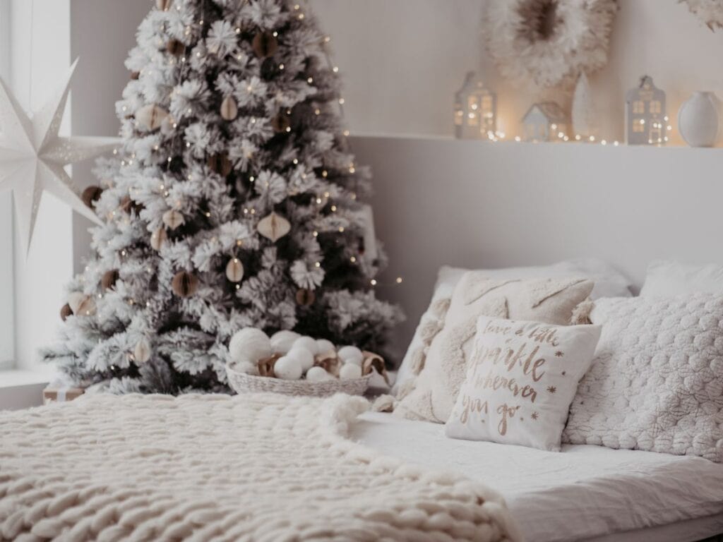 Cozy Airbnb Christmas decorations creating a festive holiday atmosphere for guests.