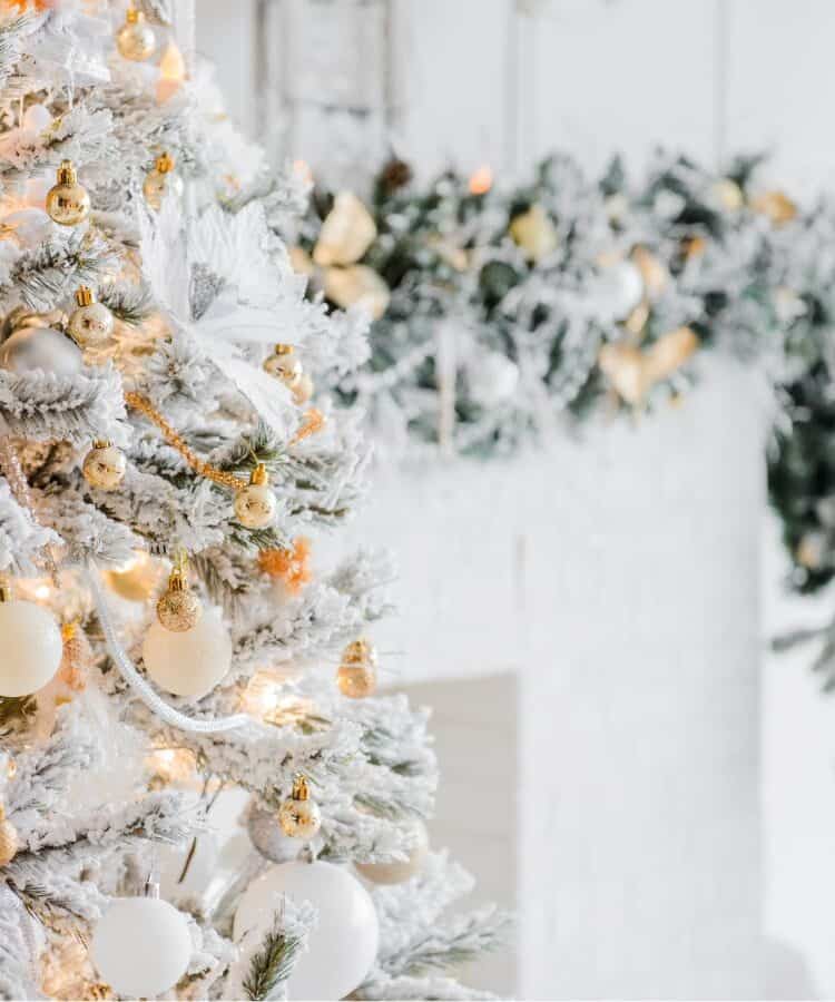 Budget-Friendly Airbnb Holiday Decor Ideas:  How to Get Ready for Holiday Guests